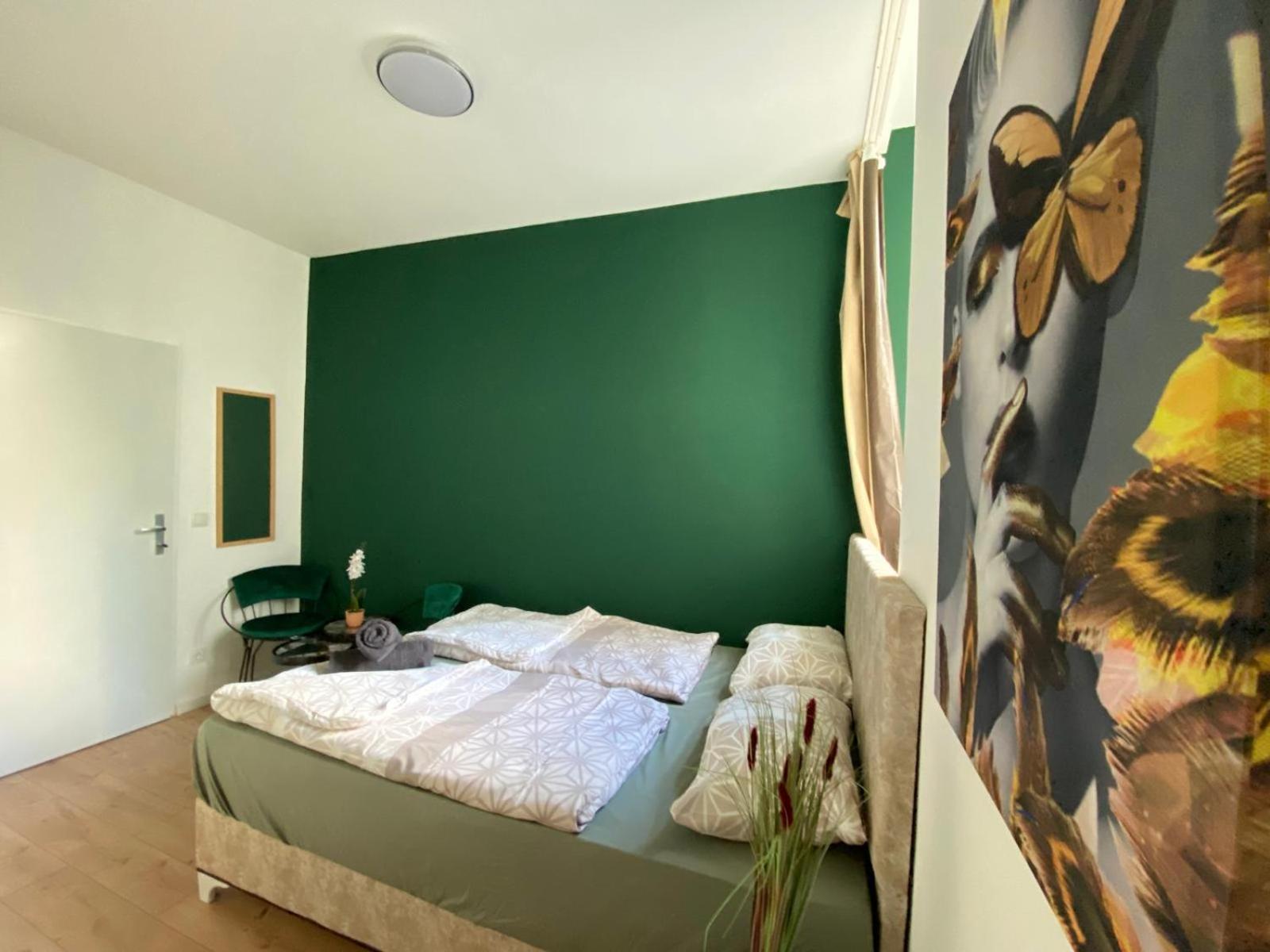 8 Fully Equipped Studio Shared Apt W Terrace Margareten Wenen Buitenkant foto