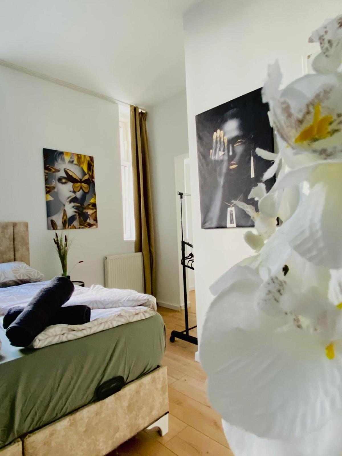8 Fully Equipped Studio Shared Apt W Terrace Margareten Wenen Buitenkant foto